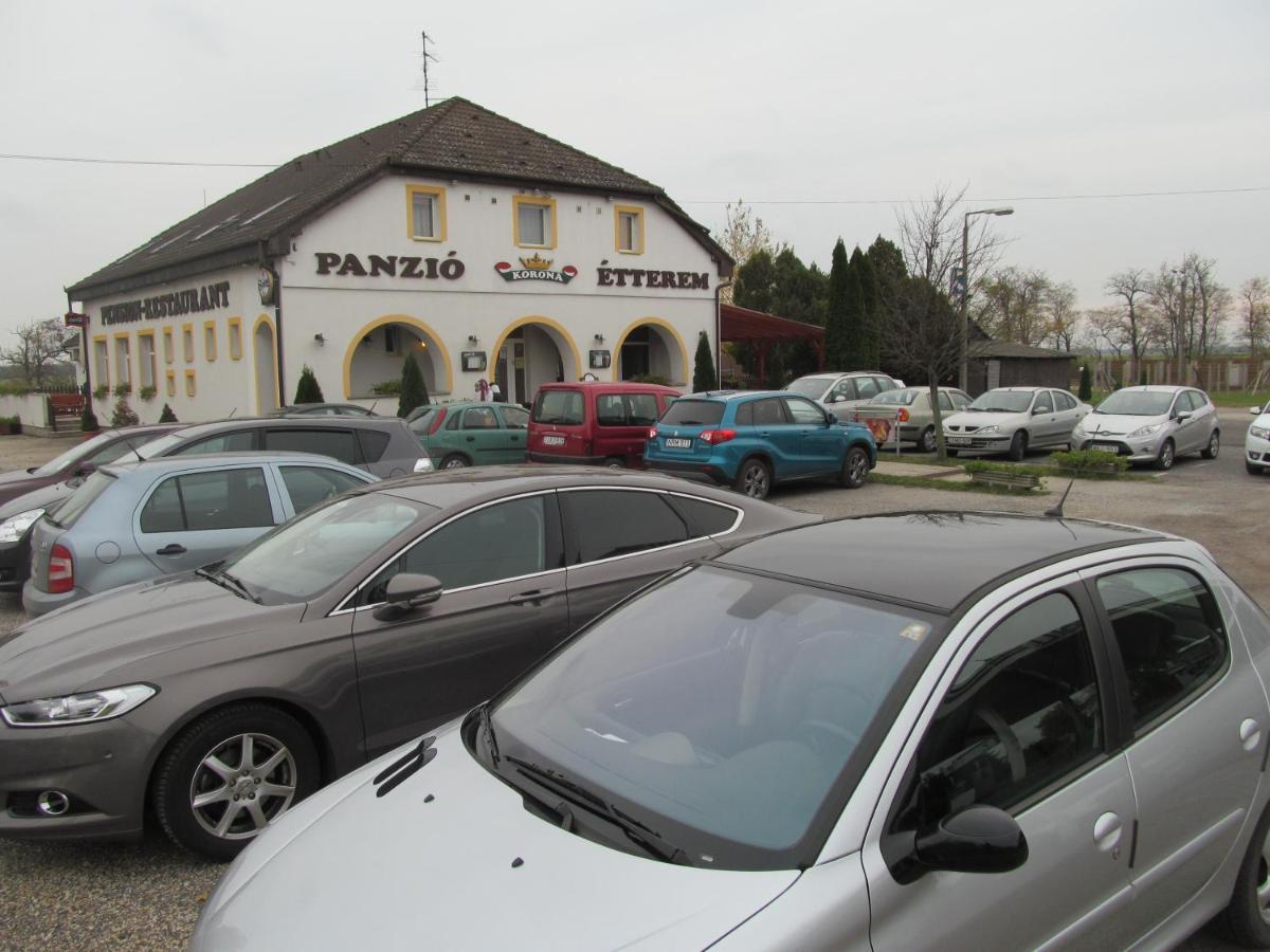 Levél Korona Panzio Bed & Breakfast エクステリア 写真